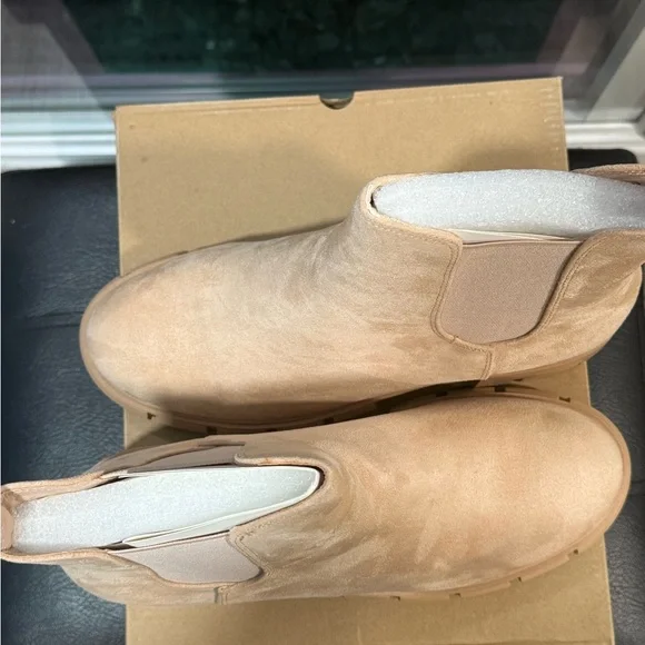 Beige Ankle Boots - Picture 2 of 6